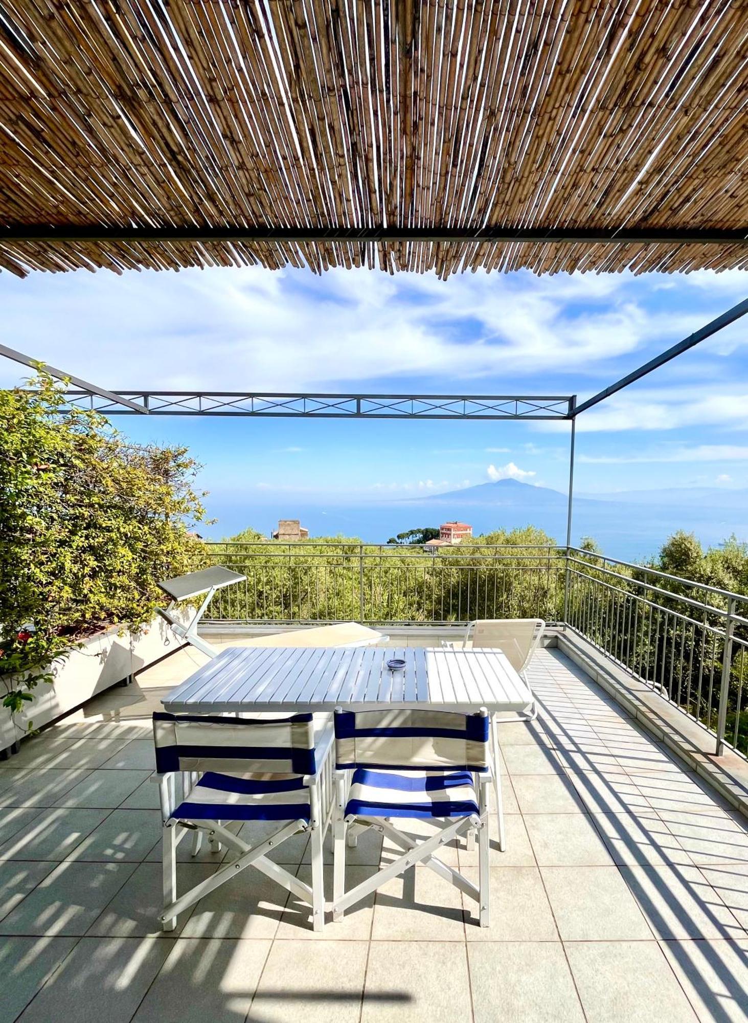 Отель Sorrento Garden Экстерьер фото